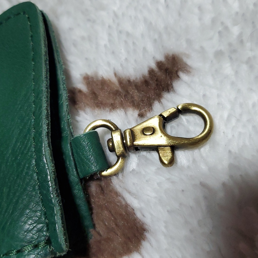 Portland Leather Zip-Zap Duo Leather Wallet Dual Zipper Closures Green Pebbled - Picture 14 of 14